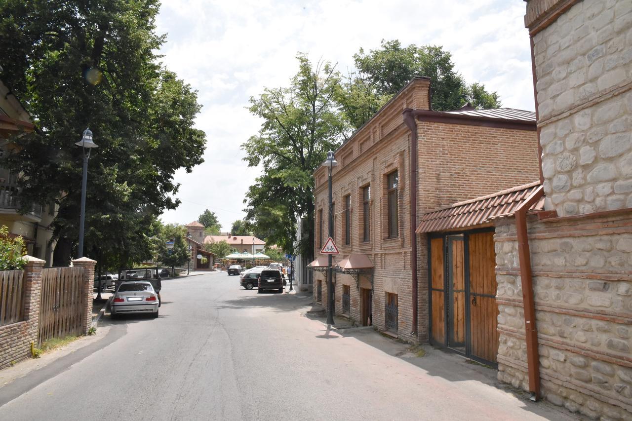 Old Chache House Hotel Telavi Bagian luar foto