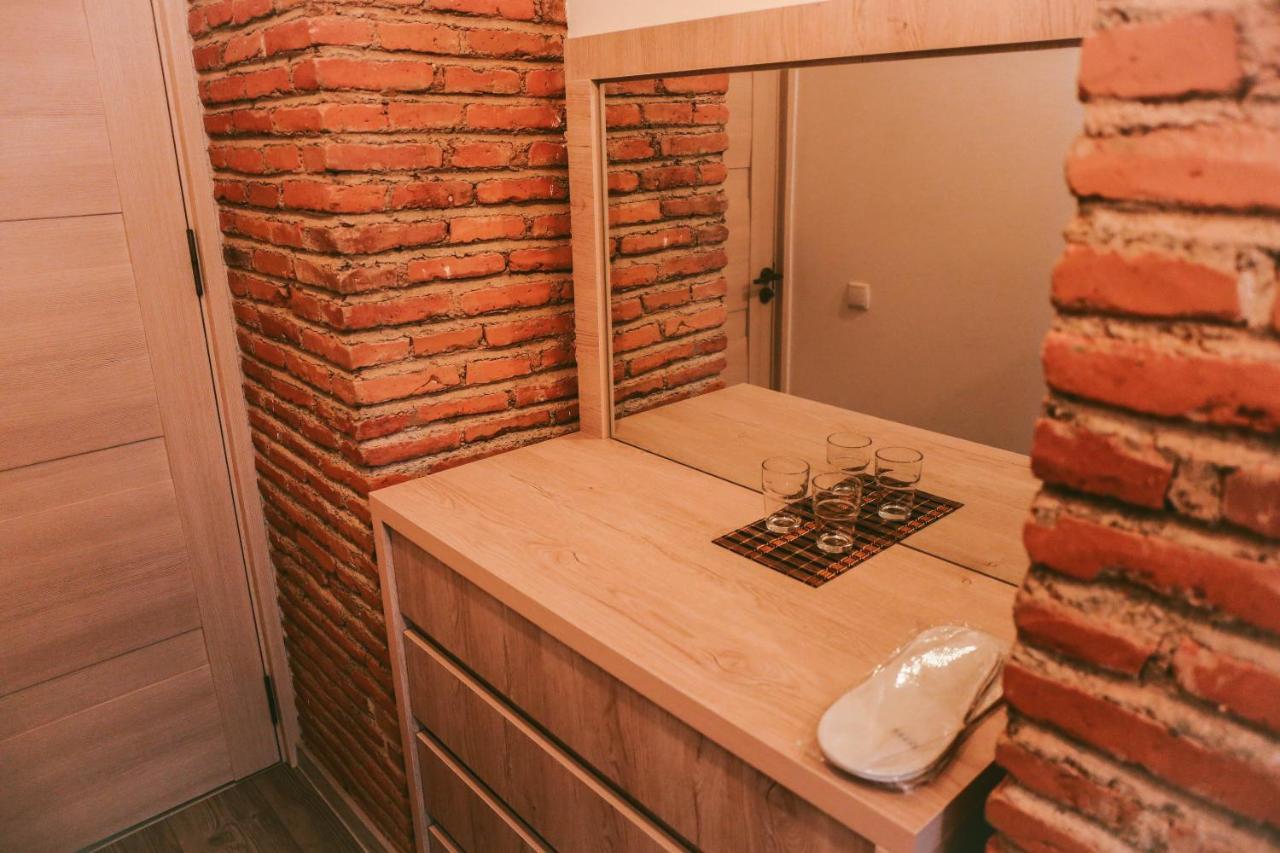 Old Chache House Hotel Telavi Bagian luar foto